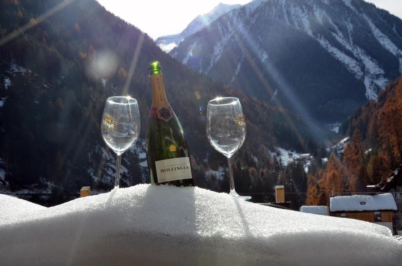 Stilfser Haeuschen Mit Blick Auf Koenig Ortler Villa ภายนอก รูปภาพ